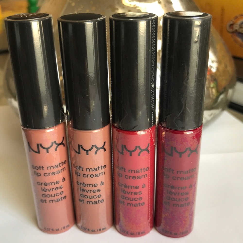 💋NYX soft matte lip creme
